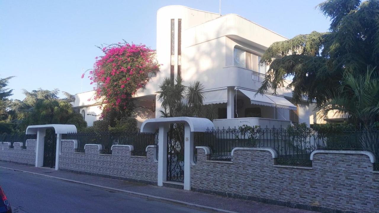 Villa Mary - Oroblu Трани Экстерьер фото